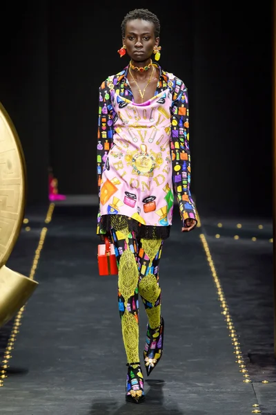 Look 46